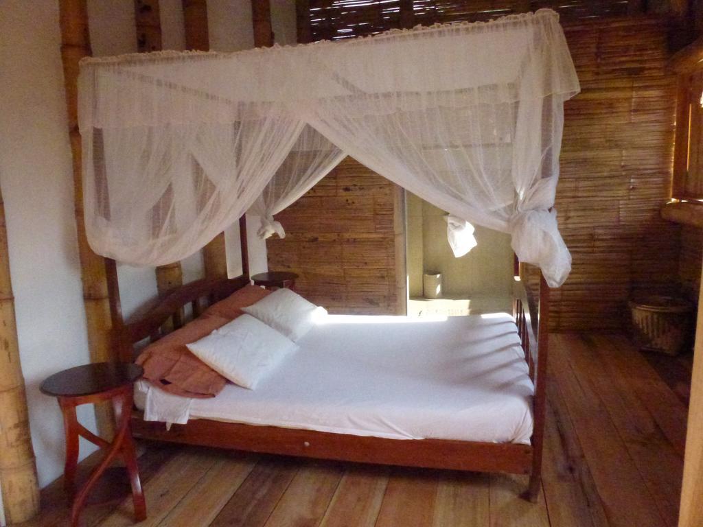 Hostal Monte Libano Puerto López Стая снимка